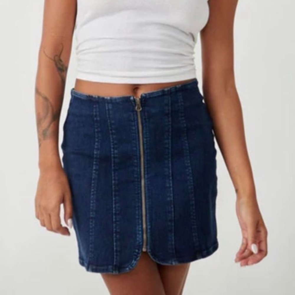Free People We The Free Layla Stretch Denim Mini Skirt Size 2